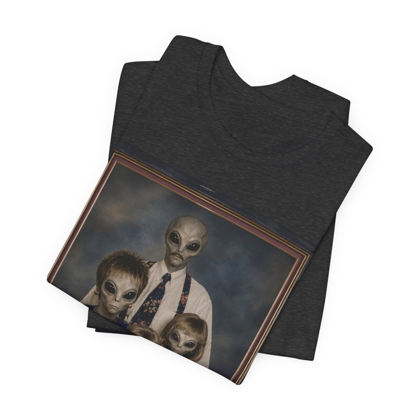 90s Alien Family Portrait Tee